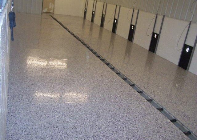 This DIY Installed White Epoxy Coating by ArmorPoxy is Stunning  Garage  floor coatings, Garage floor epoxy, Epoxy garage floor coating